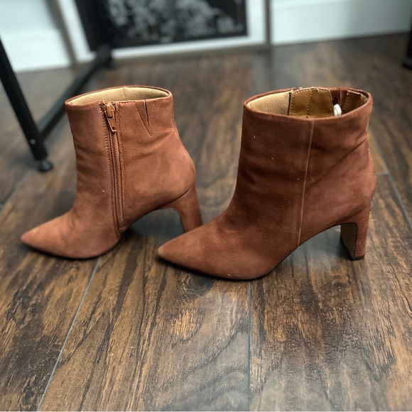 GUC Brandy Suede Marks & Spencer Booties - Picture 4 of 5